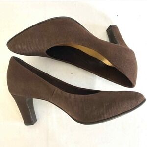 Nurture by Lamaze Brown Low Heeled‎ Pumps Heels Size 10